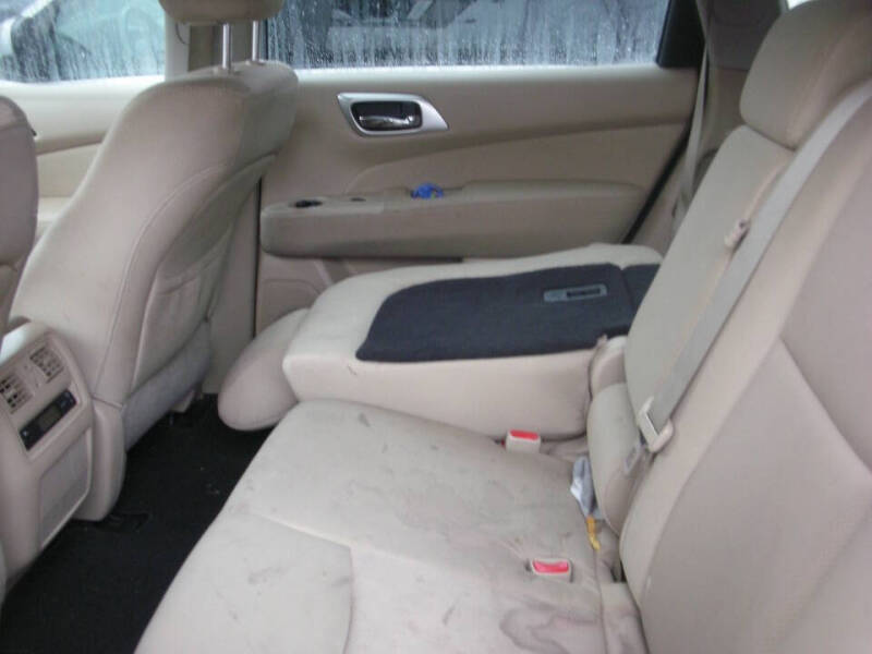 2017 Nissan Pathfinder