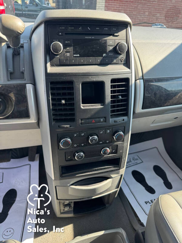 2010 Dodge Grand Caravan SXT