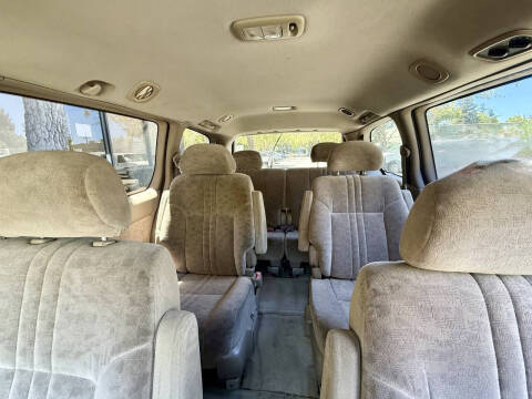 2002 Toyota Sienna LE