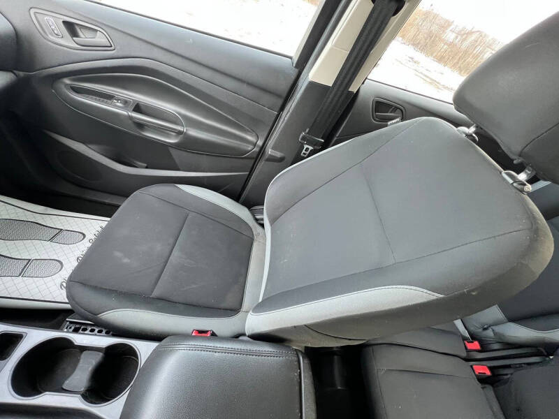 2014 Ford Escape S