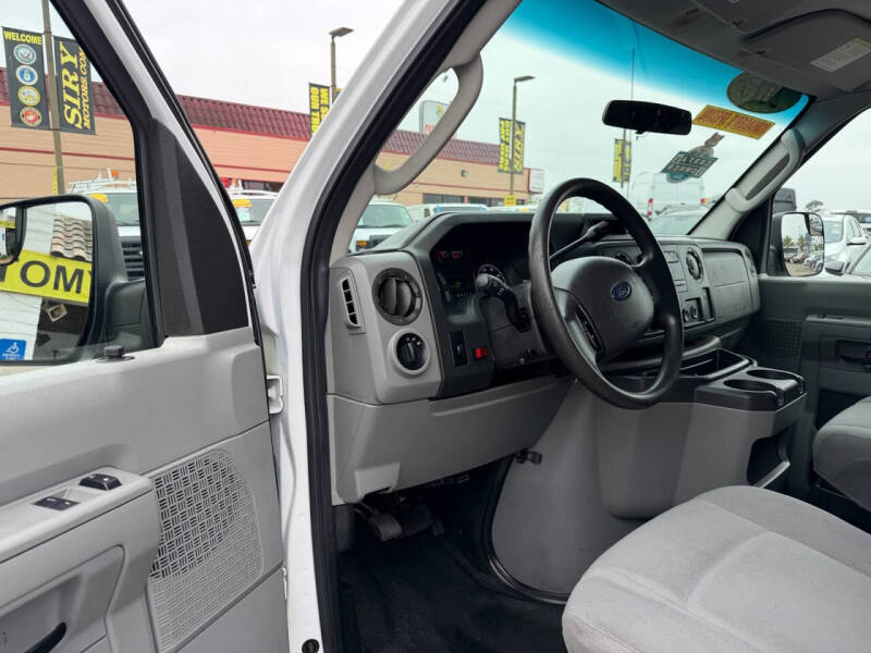 2013 Ford E-Series E-150
