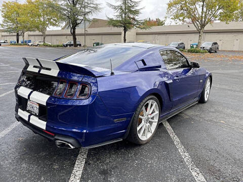 2013 Ford Mustang GT Premium