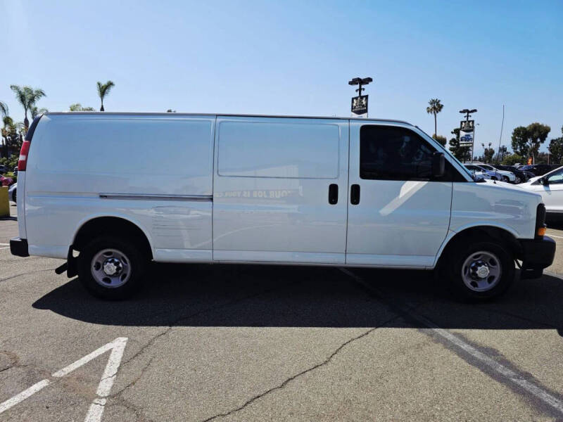 2017 Chevrolet Express 3500