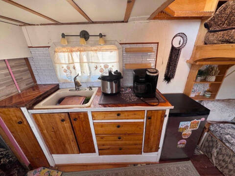 1973 Komfort Coach