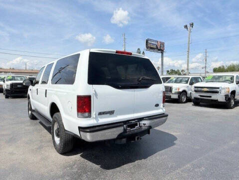 2003 Ford Excursion XLT