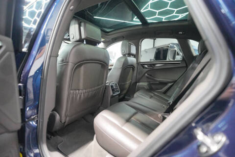 2016 Porsche Macan S