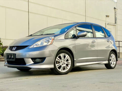 2009 Honda Fit for sale at New City Auto - Retail Inventory in South El Monte CA