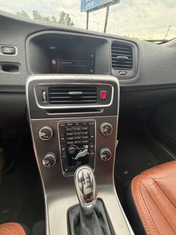 2013 Volvo S60 T5