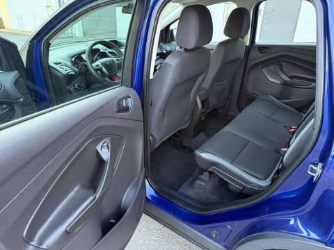 2016 Ford Escape S