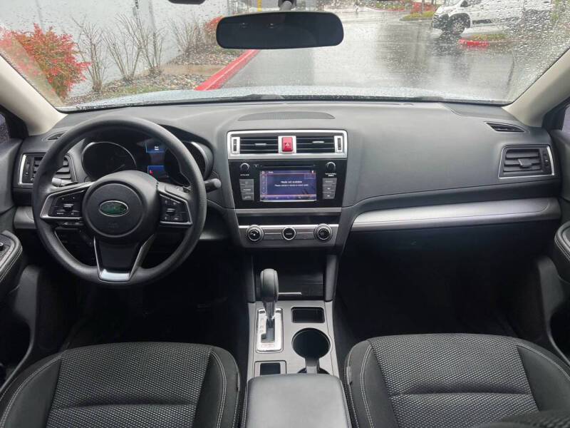 2019 Subaru Outback 2.5i