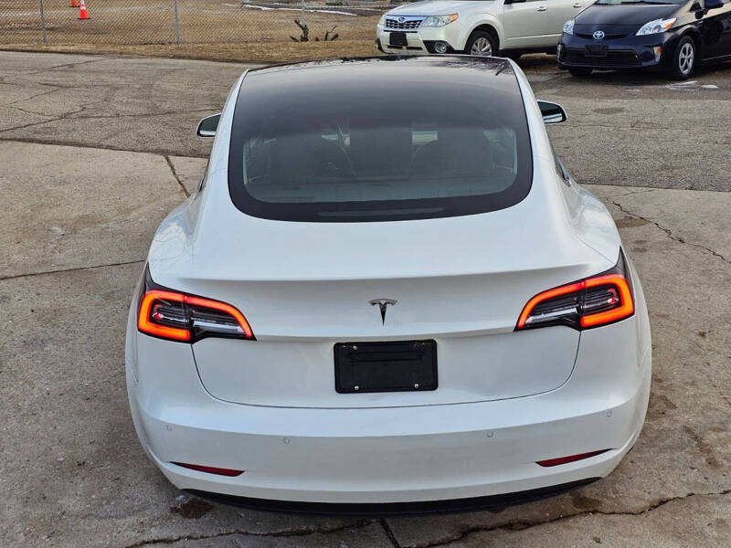 2020 Tesla Model 3 Standard Range Plus