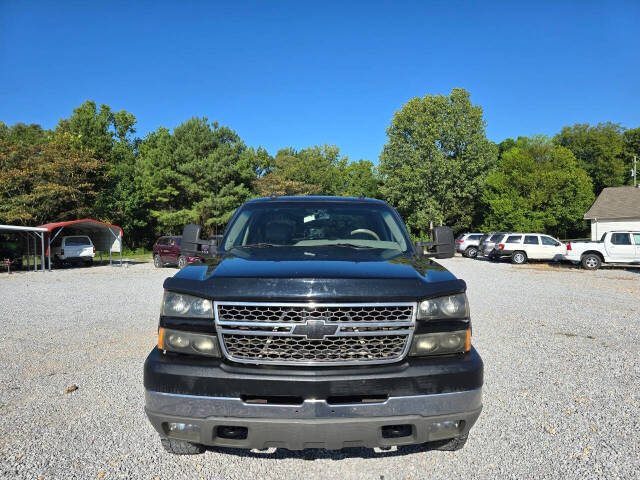 2005 Chevrolet Silverado 2500HD for sale at YOUR CAR GUY RONNIE in Alabaster, AL