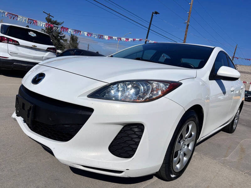 2013 Mazda MAZDA3 i SV