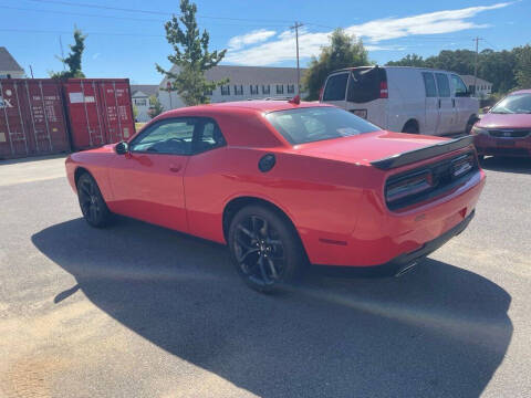 2023 Dodge Challenger SXT