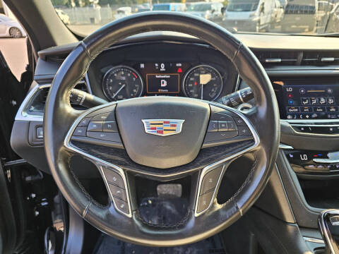 2021 Cadillac XT5 Premium Luxury