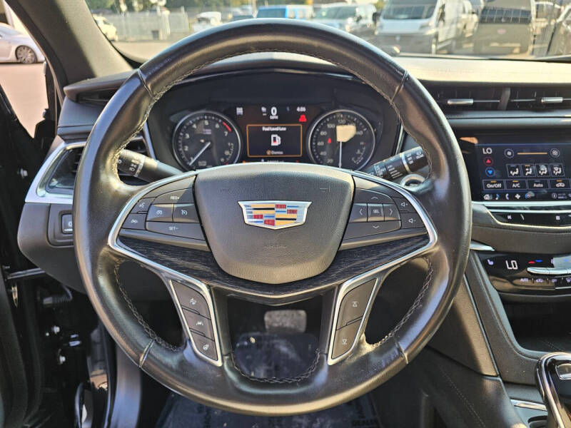 2021 Cadillac XT5 Premium Luxury