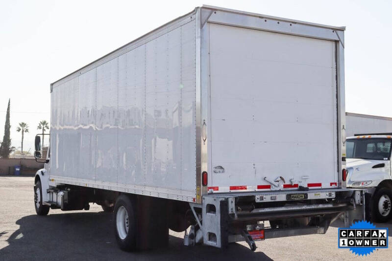 2019 Freightliner M2 106