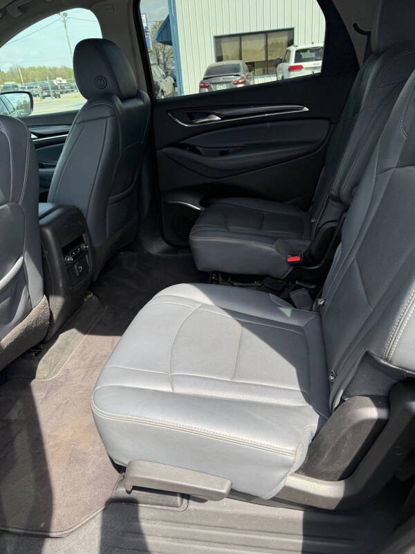 2021 Buick Enclave Essence