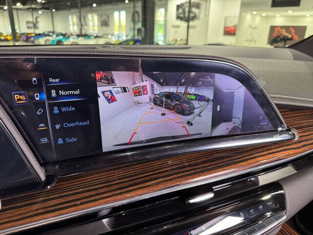 2024 Cadillac Escalade ESV Luxury