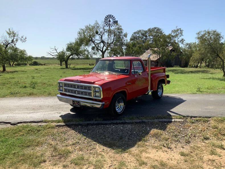 1979 Dodge D100 Pickup