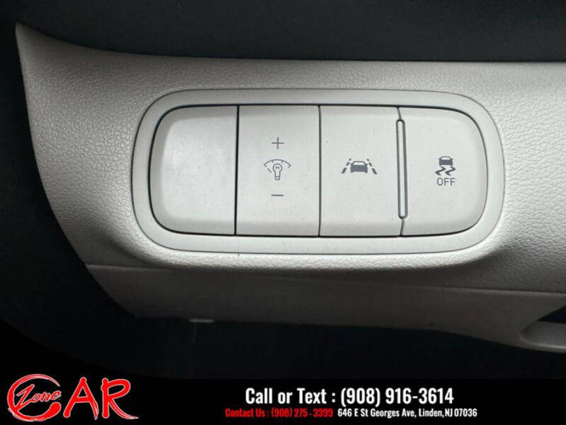 2021 Hyundai Venue SEL