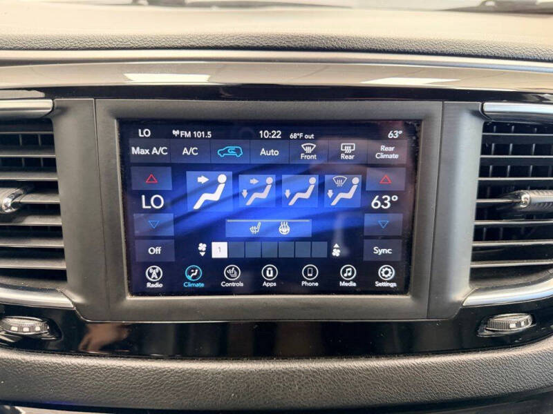 2020 Chrysler Pacifica Touring L