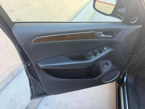 2014 Audi Q5 2.0T quattro Premium Plus