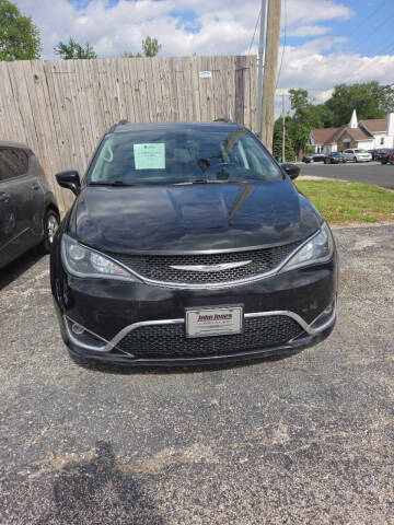 2019 Chrysler Pacifica Touring L