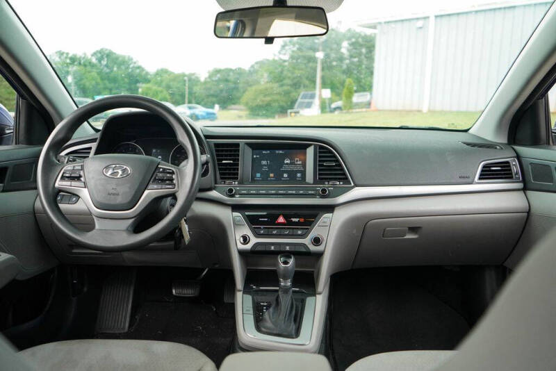 2018 Hyundai Elantra
