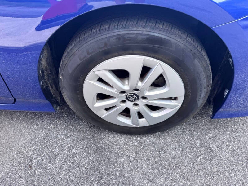2016 Toyota Prius Two