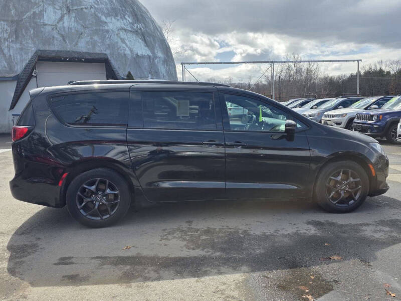 2018 Chrysler Pacifica Limited