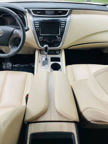 2023 Nissan Murano SL