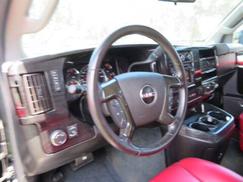 2018 GMC Savana 2500