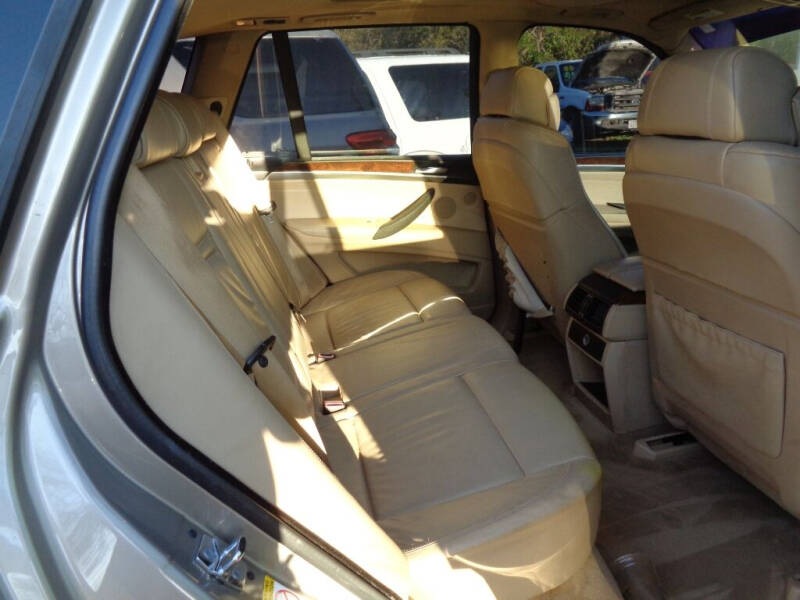 2007 BMW X5 4.8i