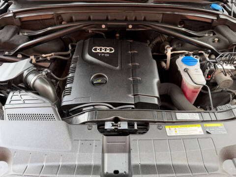 2015 Audi Q5 2.0T quattro Premium Plus