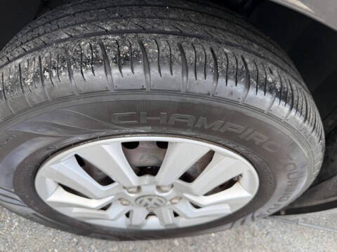 2012 Volkswagen Routan S