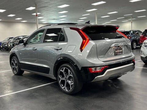 2023 Kia Niro EX Touring