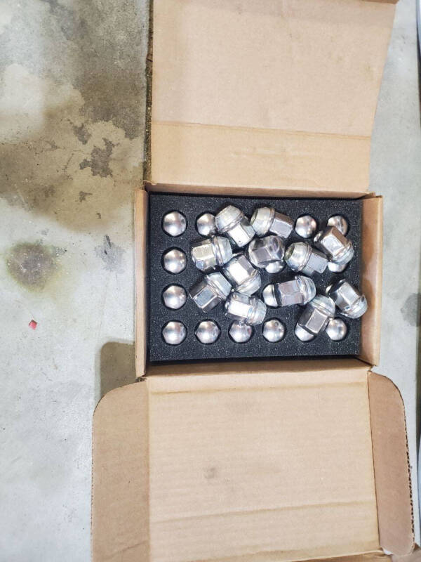 2022 2022 CHEV CORVETTE WHEELS CHEV