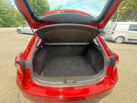 2015 Mazda MAZDA3 i Touring