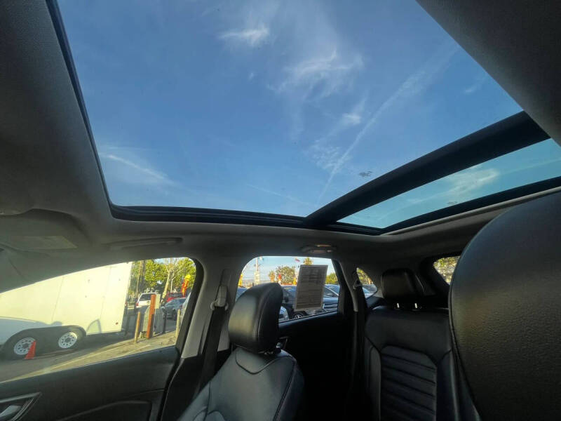 2015 Ford Edge SEL