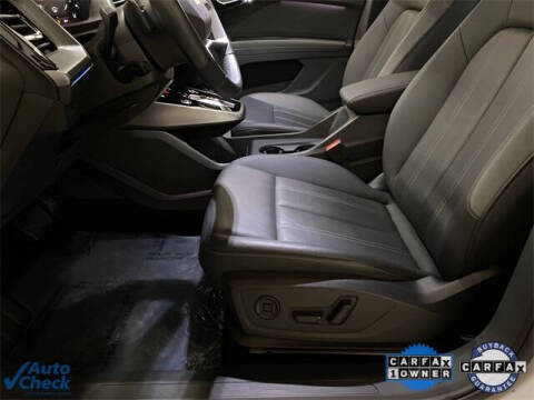 2024 Audi Q4 e-tron quattro Premium Plus 50