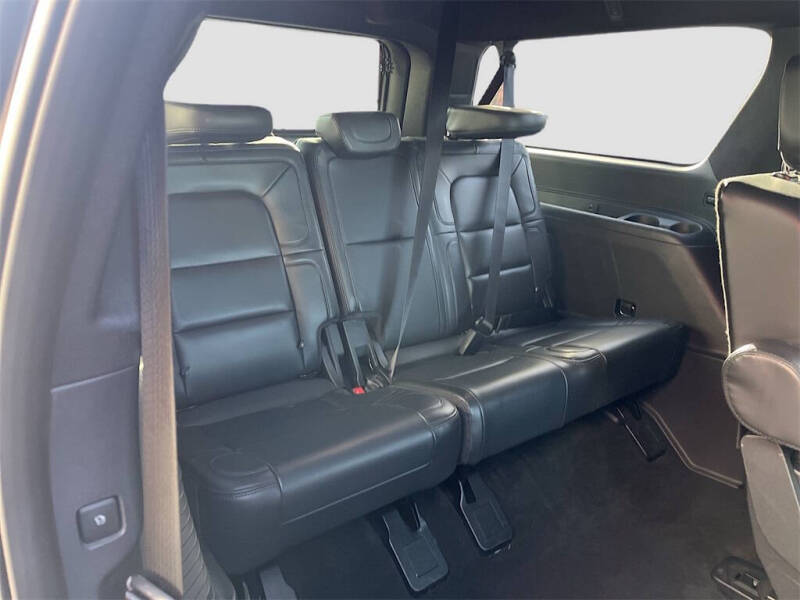 2023 Lincoln Navigator L Reserve