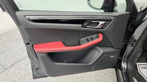 2023 Porsche Macan S