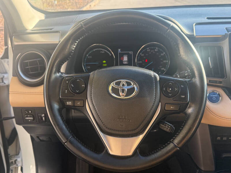 2017 Toyota RAV4 Hybrid Limited