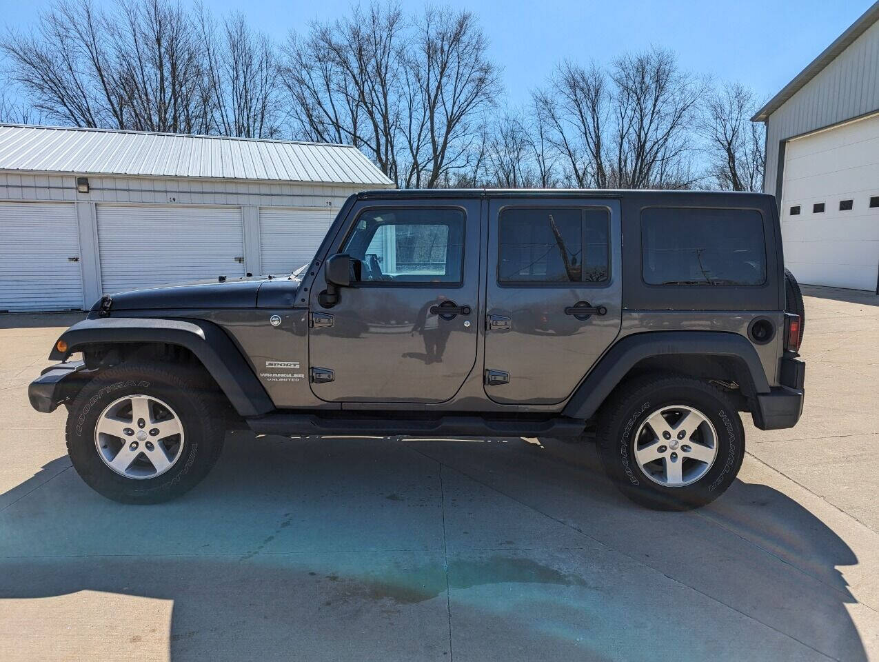 2016 Jeep Wrangler Unlimited for sale at TAC Auto Sales in Kankakee, IL