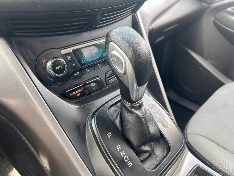 2016 Ford Escape SE