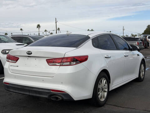 2018 Kia Optima LX