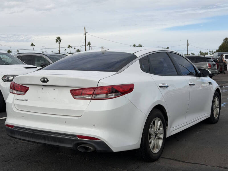 2018 Kia Optima LX