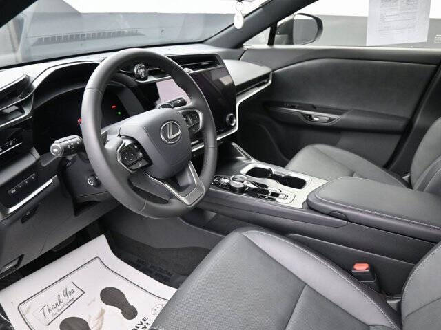 2024 Lexus RZ 300e