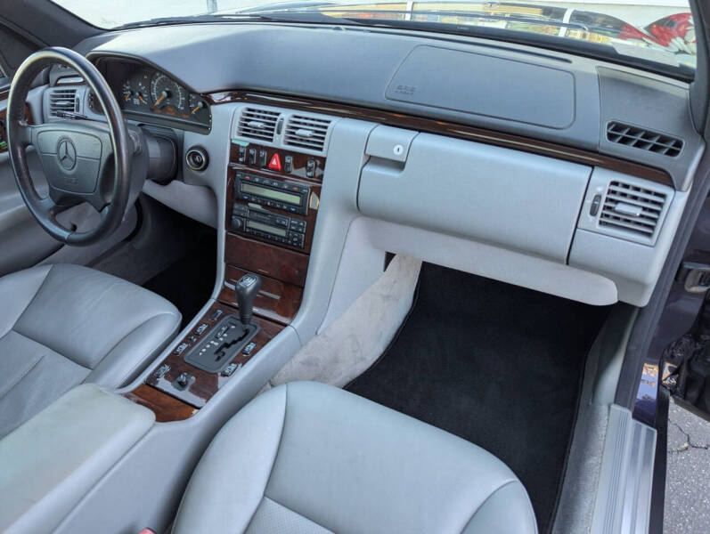 1997 Mercedes-Benz E-Class E 420